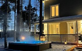 Luxurious Villa Snow With Jacuzzi